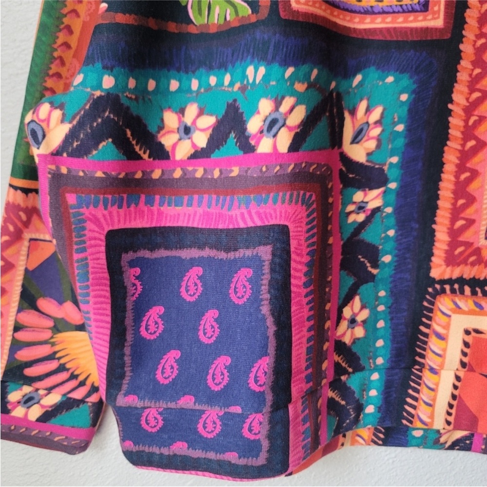 Farm Rio Mixed Scarves Patchwork Sweatshirt Bird Tropical Print Boxy Pullover 🐆 - Picture 3 of 7